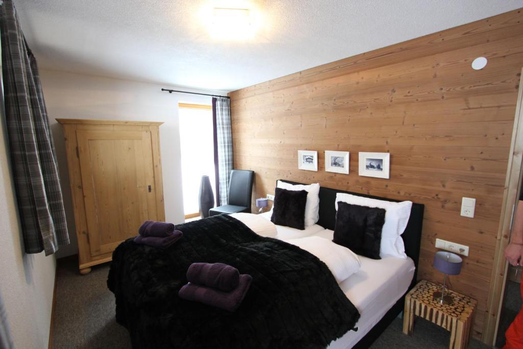 Wellnesshaus Cervus Apartment See Room photo